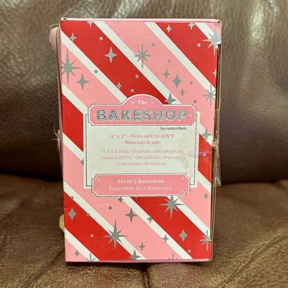 Bakeshop Nutcrackers with Peppermint Ceramic Christmas Ramekin Set - Picture 3 of 5